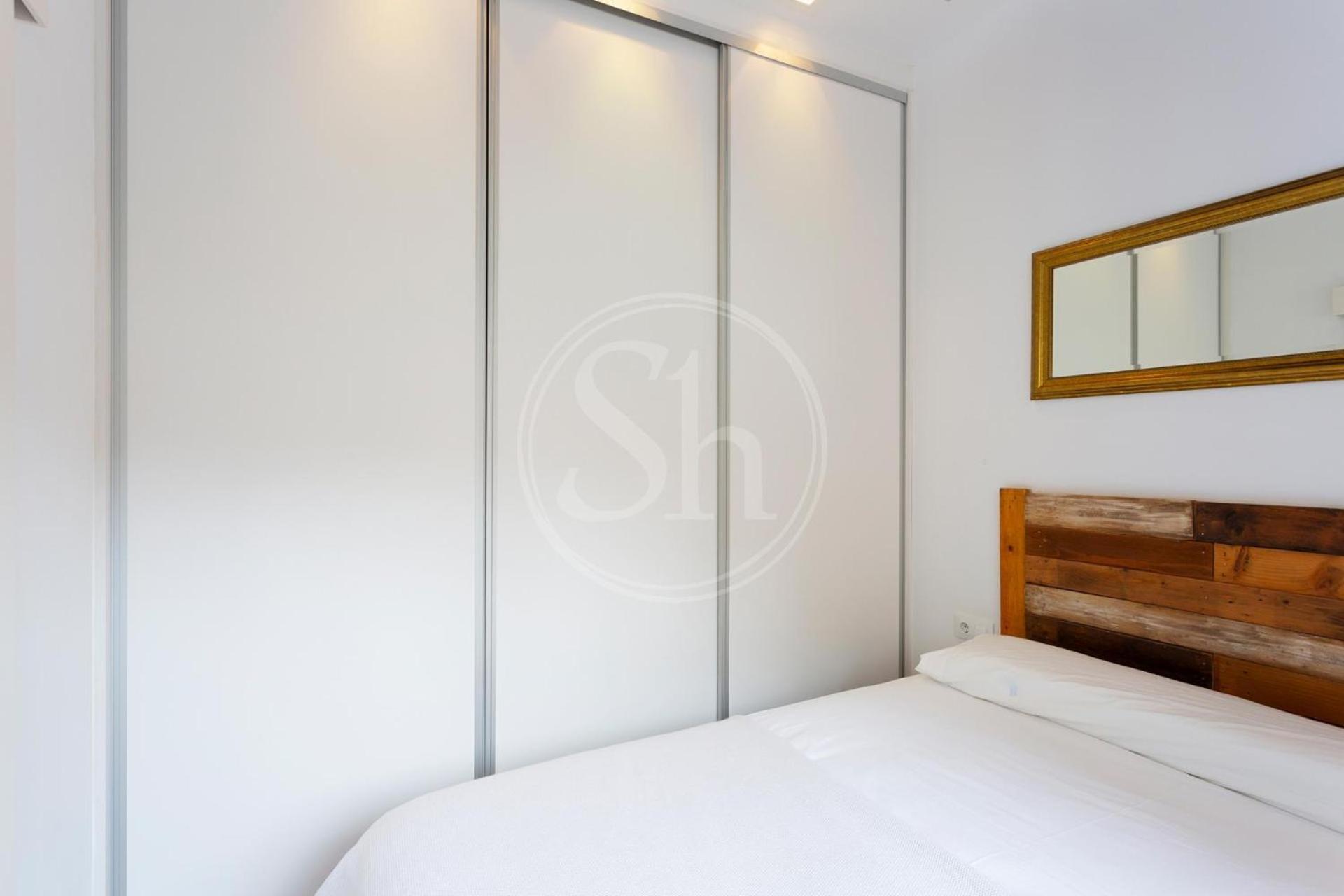 Moderno Apartamento En Eixample Barcellona Esterno foto