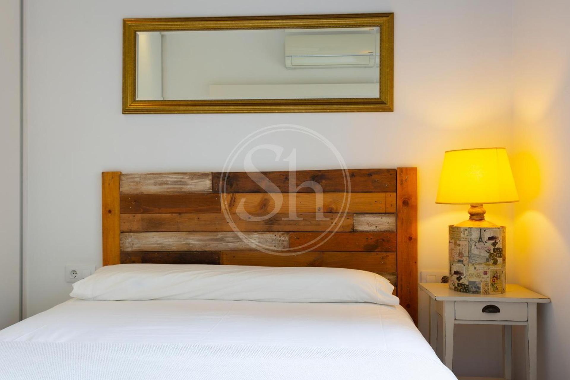 Moderno Apartamento En Eixample Barcellona Esterno foto